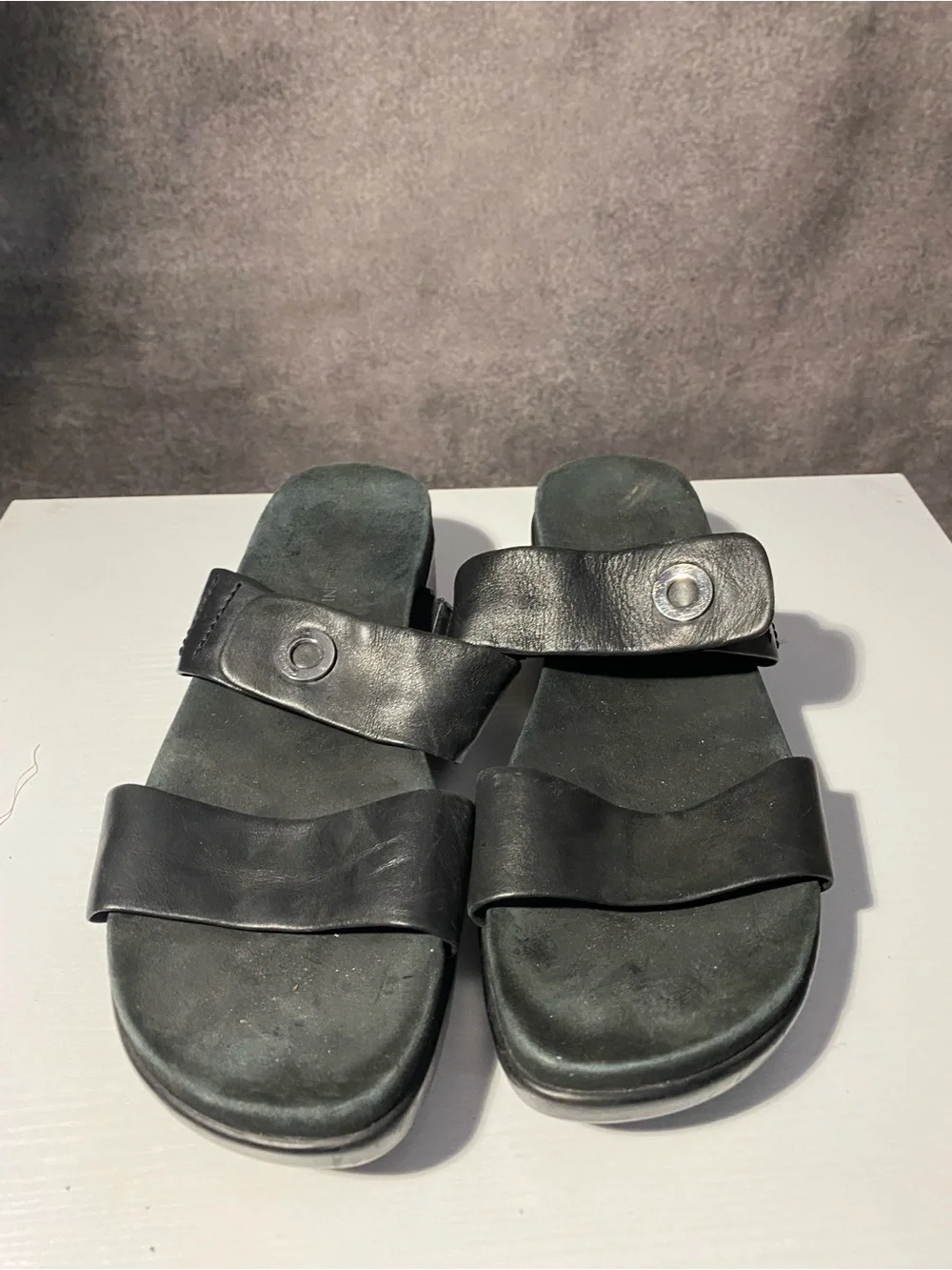 Enzo Angiolini Black Leather Wedge Slide Sandals Women’s Size 9M Slip On